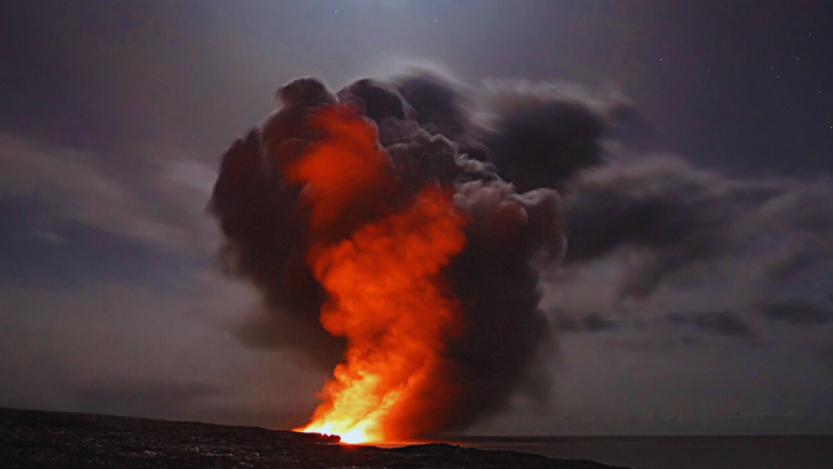 Volcanic Landscapes: Shaping Earth’s Geography and Human Settlements